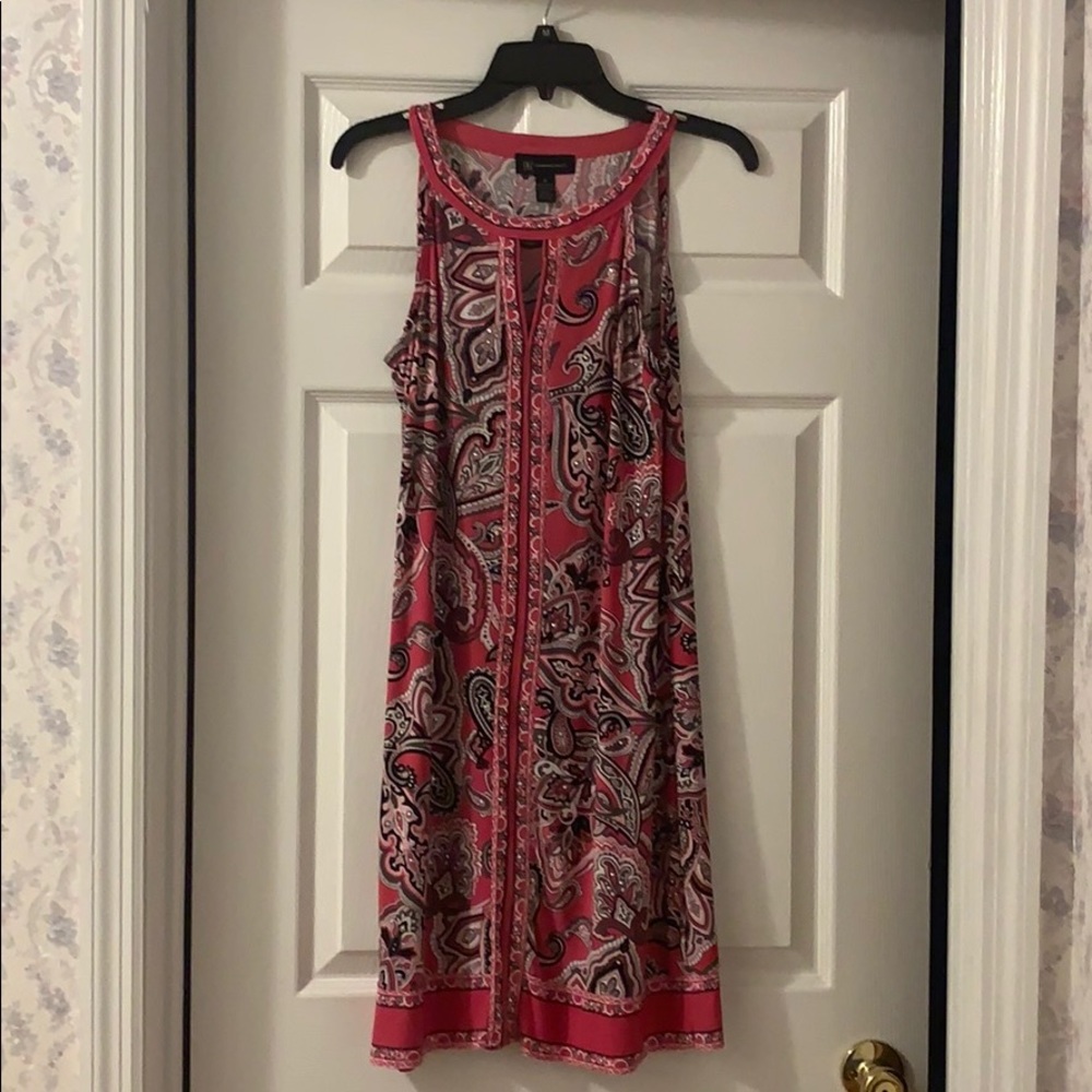 Dress -90% Polyester 10% Spandex